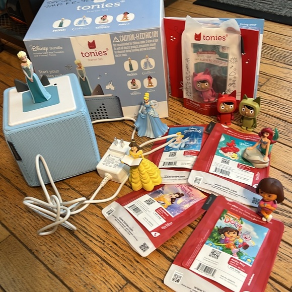 Tonie Box Disney Princesses, Dora the Explorer & Creative Tonies Bundle - Picture 11 of 12